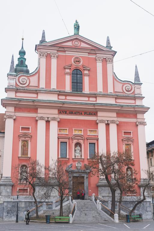 Sweet 16 Studio Ljubljana Ngoại thất bức ảnh