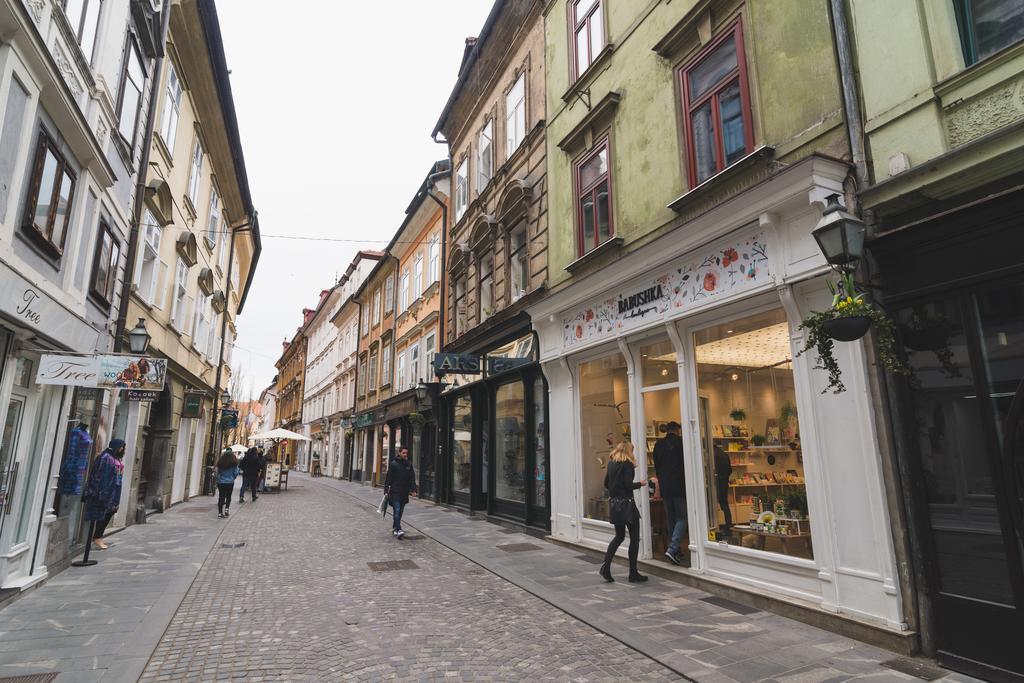 Sweet 16 Studio Ljubljana Ngoại thất bức ảnh